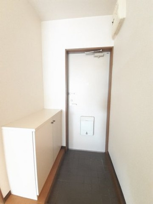 【玄関】 | レグルスＢ | 落ち着いた玄関です