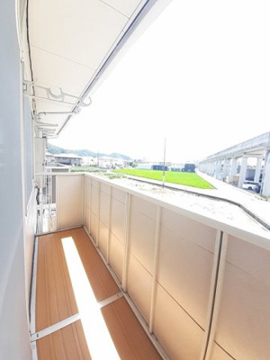 【バルコニー】 | レグルスＢ | バルコニーがあります