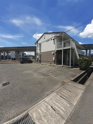 【駐車場】 | レグルスＢ | 駐車場に車を止められます