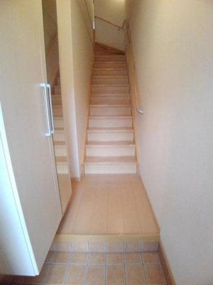 【玄関】 | プラシード・ユダⅡ | 毎日通る玄関はこちらです