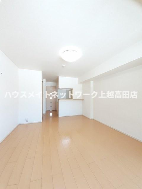 ミドルビレッジヒロ７Ｂの内装|洋室12.2帖