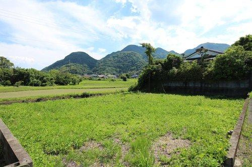 姶良町平松売地の前面道路含む現地写真