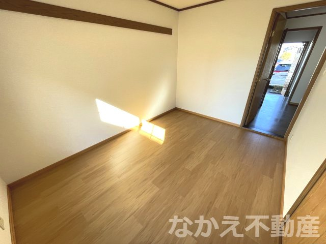 【寝室】 | 広くて明るい寝室