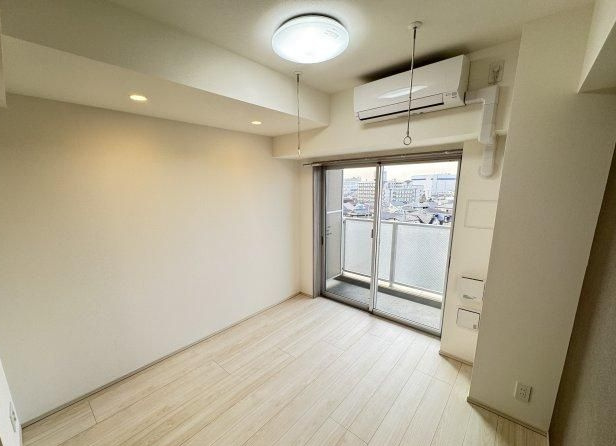 LIMERESIDENCE　KITAMATSUDOの居間・リビング