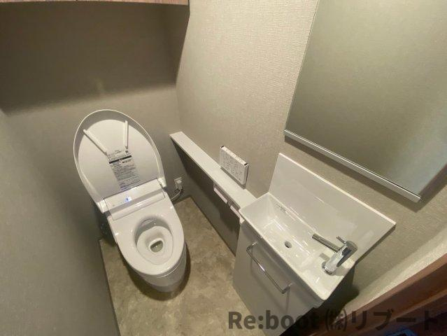 オーパスレジデンス千葉駅前のトイレ