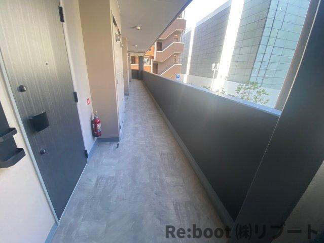 オーパスレジデンス千葉駅前のバルコニー