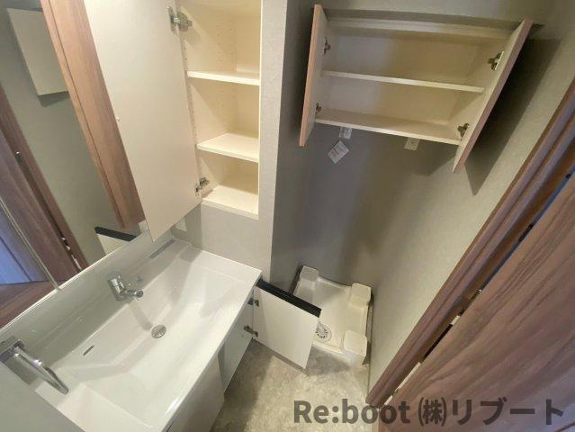 オーパスレジデンス千葉駅前の収納