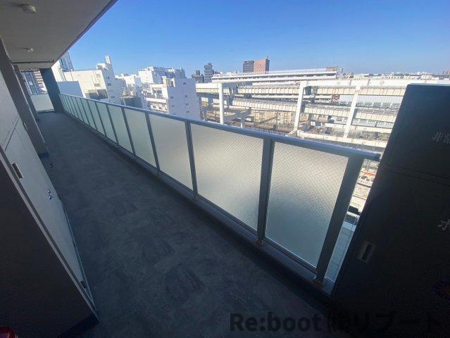 オーパスレジデンス千葉駅前のバルコニー