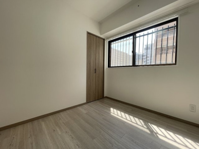 【洋室】 | ライオンズマンション六甲口