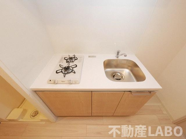 スプランディッド難波WESTのキッチン