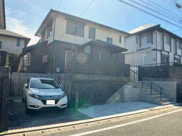 筑紫野市美しが丘南4丁目戸建の前面道路含む現地写真