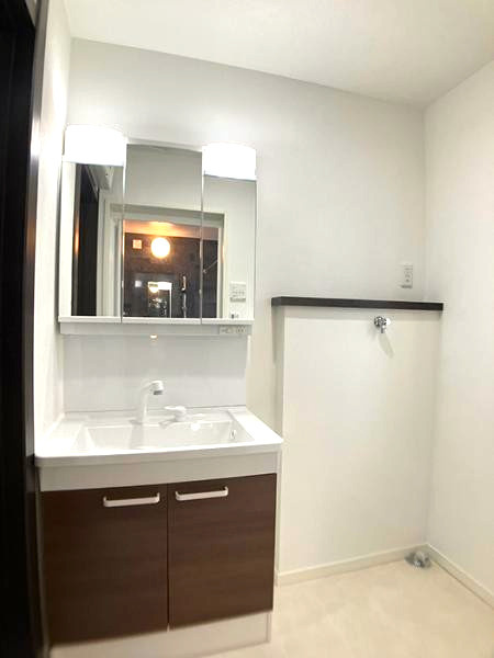 筑紫野市美しが丘南4丁目戸建の独立洗面台