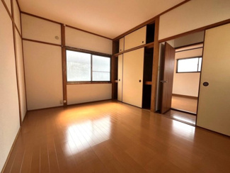 【洋室】 | 内浜町　一戸建