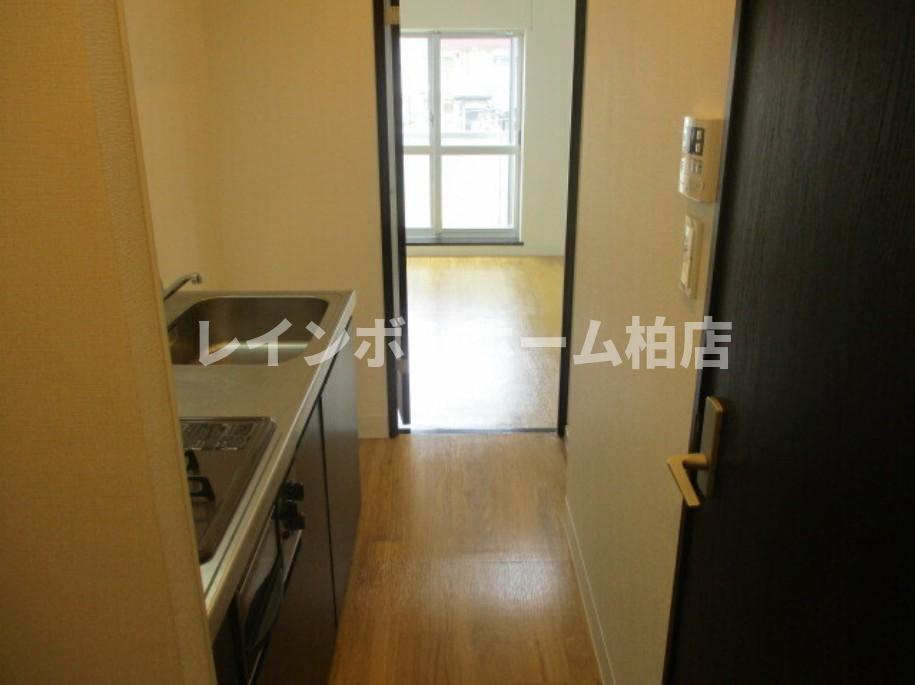 オートロック☆駅徒歩5分☆ネット無料☆の内装|内装は落ち着いています