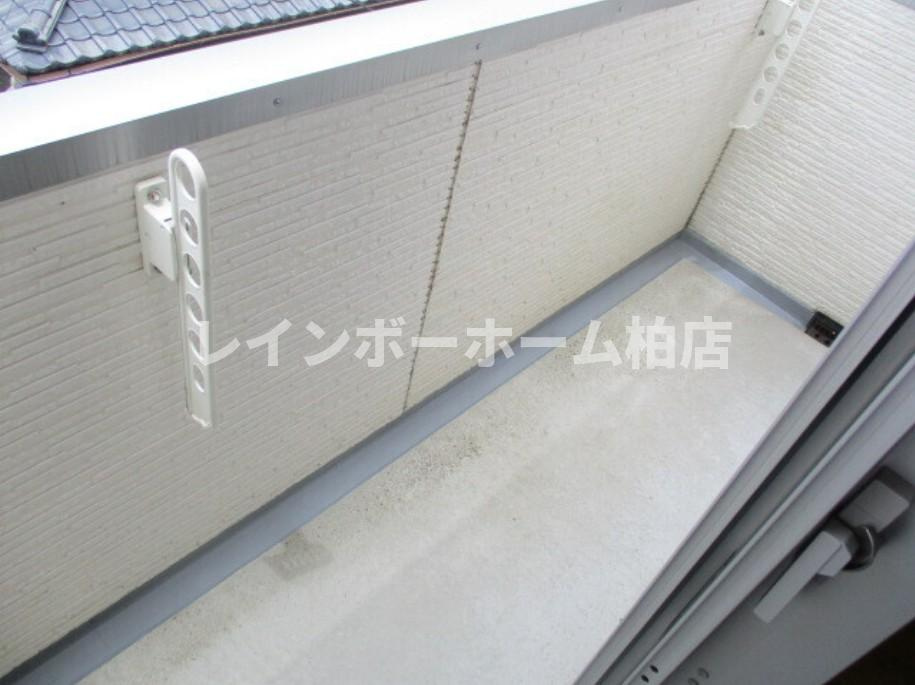 オートロック☆駅徒歩5分☆ネット無料☆のバルコニー|お洗濯にも便利なバルコニー付き