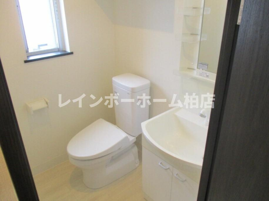 オートロック☆駅徒歩5分☆ネット無料☆のトイレ|落ち着いたトイレです
