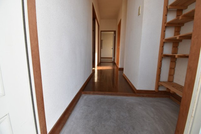 【玄関】 | マルスコーポ