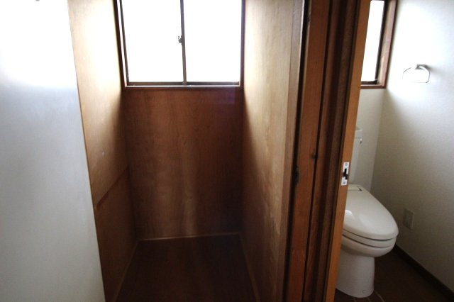 東出雲町下意東中古戸建の内装