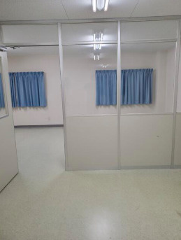 2階部分の事務所の内装|過ごしやすい室内です