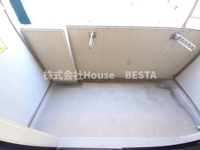 エスリード三宮フラワーロードのバルコニー