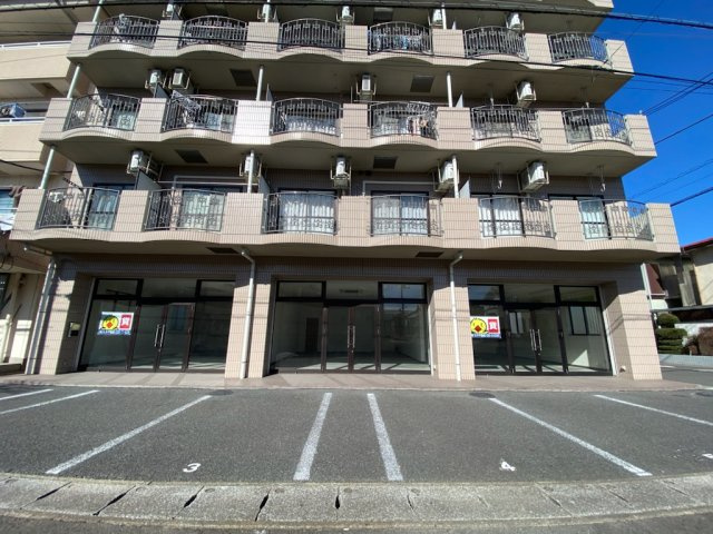 城北安武マンション1F店舗