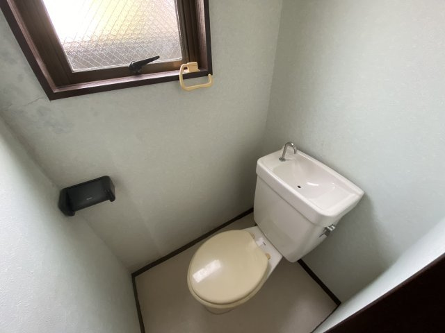 城東安武ビル1Fのトイレ