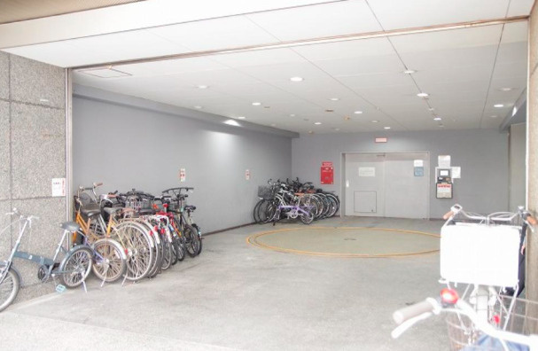 GATO三休橋ビルの駐車場|駐車場完備です