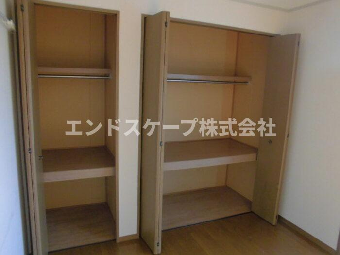 サニーヒル鳥羽の収納|高崎、前橋のお部屋探しはエンドスケープまで！お客様の理想お聞かせ下さい♪