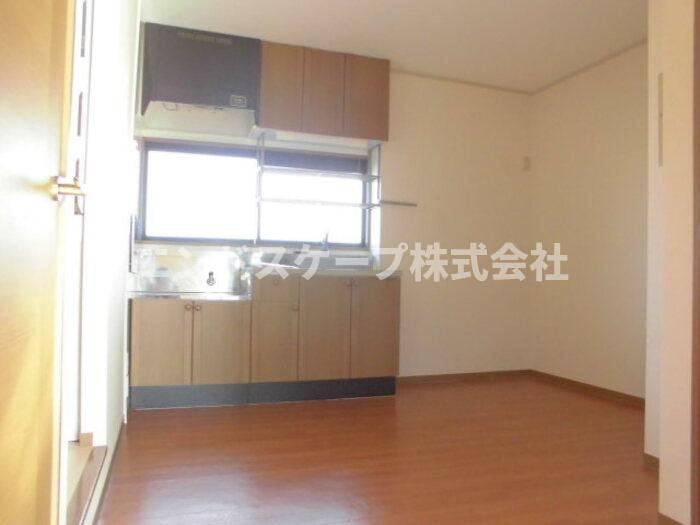 サニーヒル鳥羽の居間・リビング|高崎、前橋のお部屋探しはエンドスケープまで！お客様の理想お聞かせ下さい♪