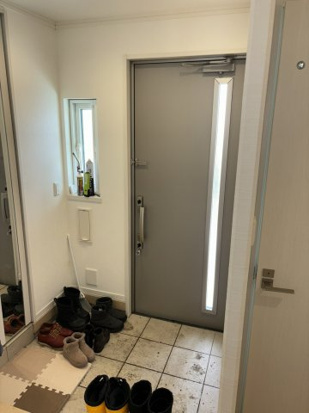 【玄関】 | 北見市中央三輪９丁目１４番地２５　平家建中古売家