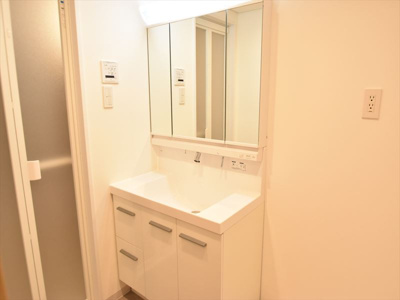 【独立洗面台】 | 【上質リフォーム】ダイアパレス高須