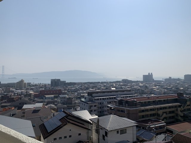 エーデルハイム大蔵谷の展望|海、明石大橋、淡路島を望む眺望です