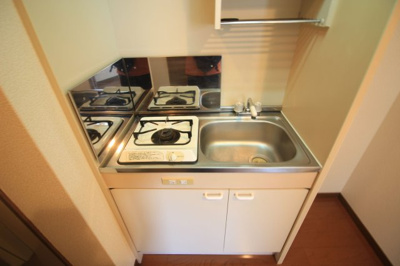 【キッチン】 | ヒルズ西赤坂 | 別号室の写真になります。現況優先。