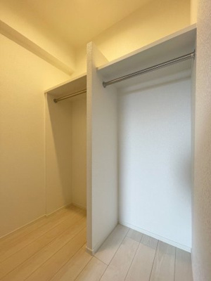 【収納】 | カミノレアル箱崎宮前 | 別号室の写真になります。現況優先。
