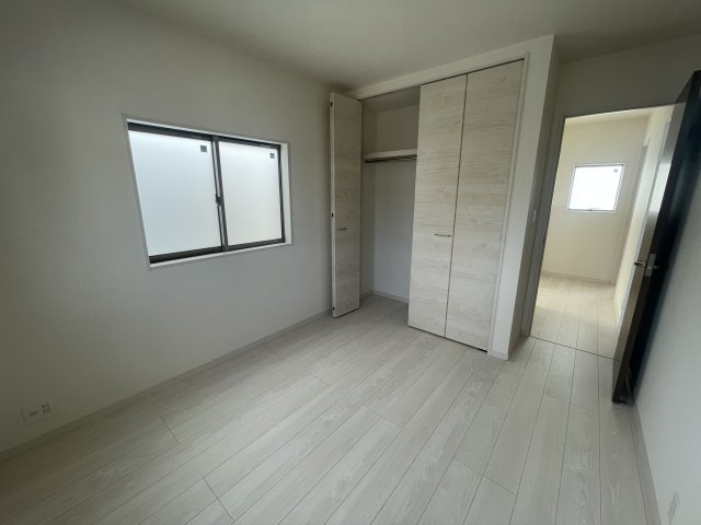 LG南城市知念久原　8号棟　＼☆ご成約時５０万円キャッシュバック☆／の洋室