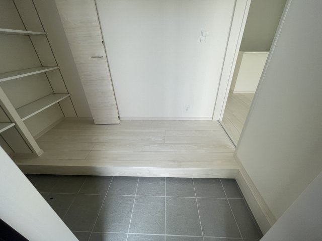 LG南城市知念久原　8号棟　＼☆ご成約時５０万円キャッシュバック☆／の玄関