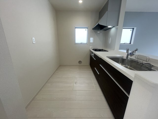 LG南城市知念久原　8号棟　＼☆ご成約時５０万円キャッシュバック☆／のキッチン