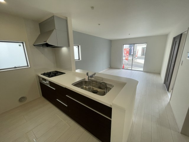 LG南城市知念久原　8号棟　＼☆ご成約時５０万円キャッシュバック☆／のキッチン