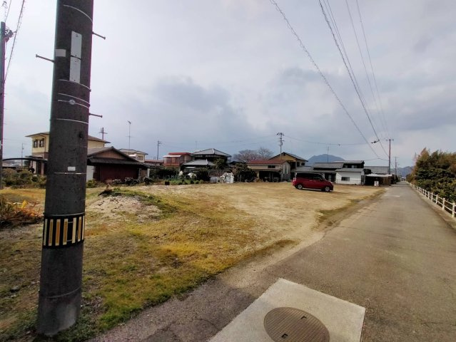 西条市楠221-7　土地の外観|現地写真（更地）