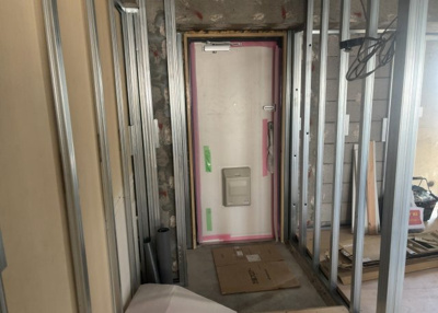 【内装】 | 相模原ダイヤモンドマンション | 内装はとにかくおしゃれなものがいい！と選ぶ前に、まず住んだ後のことを想像してみましょう。住んでみたらコンセントの位置が悪くて使いにくいなど出てきます。事前にどの家電をどこに置くか想定しておきましょう。