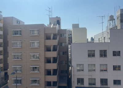 【キッチン】 | 相模原ダイヤモンドマンション | L型アイランドタイプは、キッチンからダイニングにもリビングにも目が行き届くので、とても使いやすい配置です。L字型独立タイプは、キッチンを独立させてるためLDKというよりもLDといった様なイメージです。