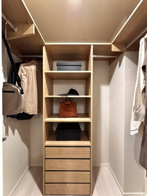 【収納】 | ジオ杉並高井戸 | ウオークインクローゼットです