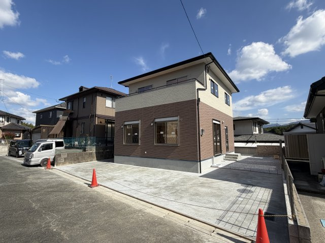 直方市上新入　新築戸建の画像