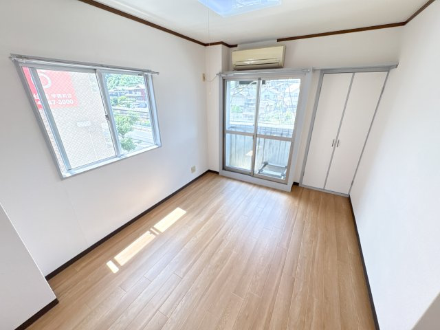 吉田ビルの内装