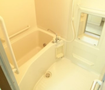 【浴室】 | エコガーデン　Ｃ棟 | ゆったりお風呂でリラックスタイム♪