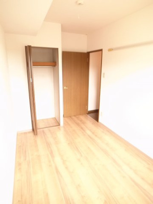 【洋室】 | エコガーデン　Ｃ棟 | 書斎にもいいかもしれません。