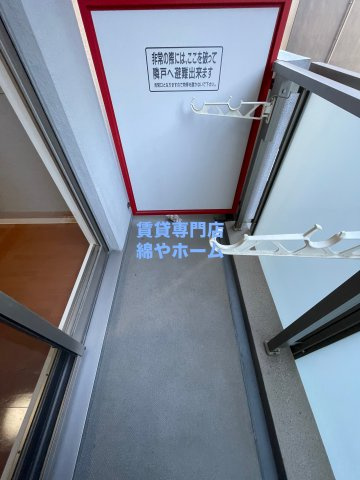 ルクレ難波のバルコニー|バルコニー付きです