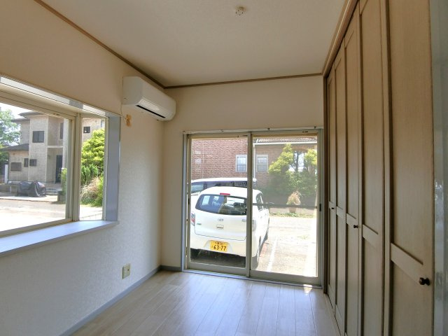 アメニティケントの洋室