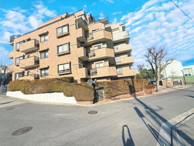 【外観】 | 戸塚パーク・ホームズ | ◆リフォーム済みでのお引渡しです。家具の配置や色など決めやすくスムーズにお引越しできます。