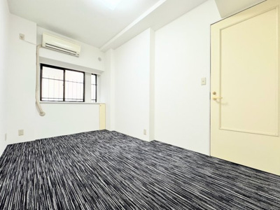 【洋室】 | 戸塚パーク・ホームズ | ◆気持ちの良い風が室内へ入り込む居室。家具を配置しても広々ご利用いただけます！！